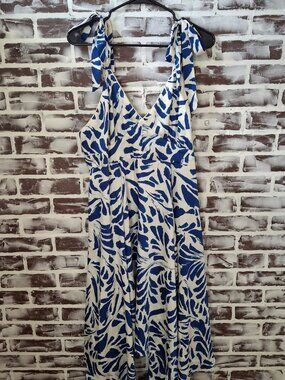 New Alexis Target XL Sleeveless Dress Summer Asymmetrical Blue White Botanical